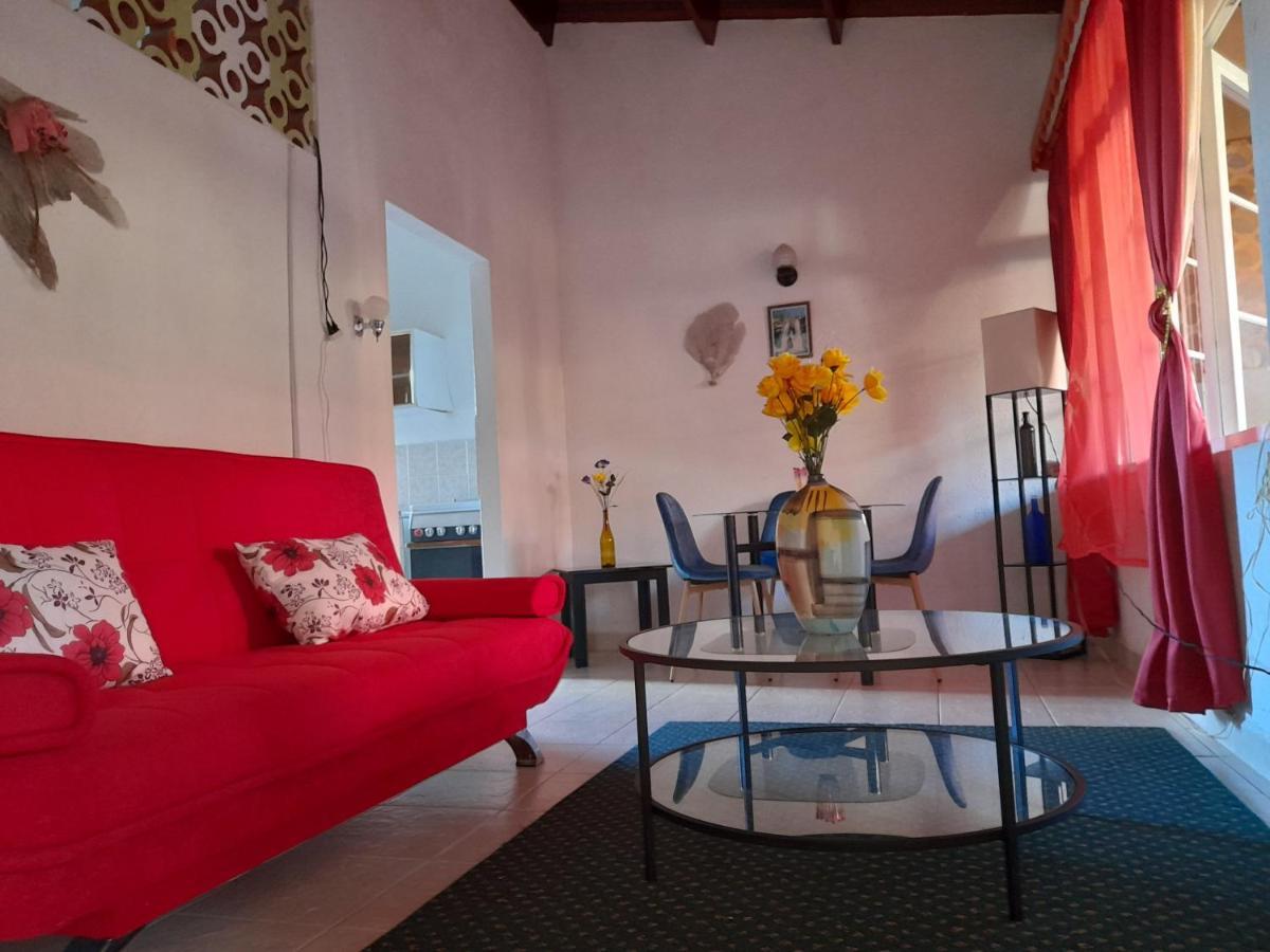Angler Apartments Сейнт Джеймс Екстериор снимка