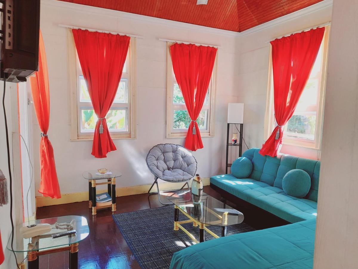 Angler Apartments Сейнт Джеймс Екстериор снимка