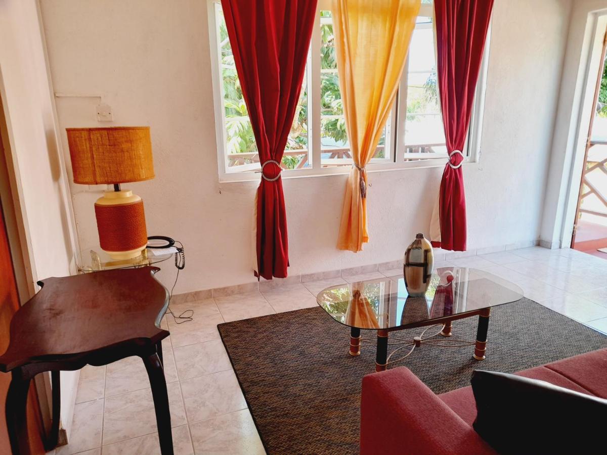 Angler Apartments Сейнт Джеймс Екстериор снимка